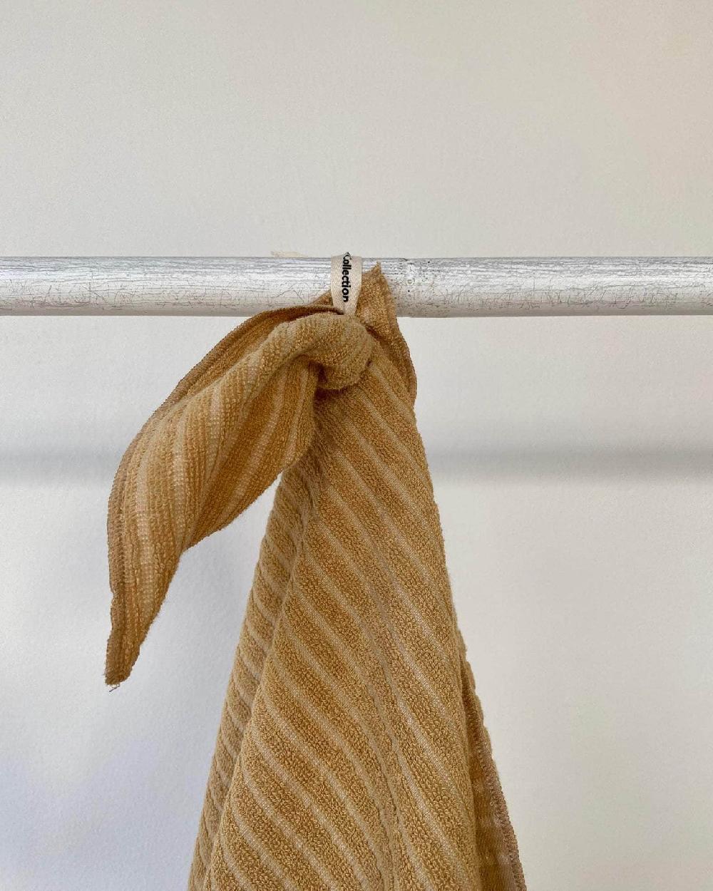 Baserange Serviette Shell - Tissu éponge En Coton Biologique