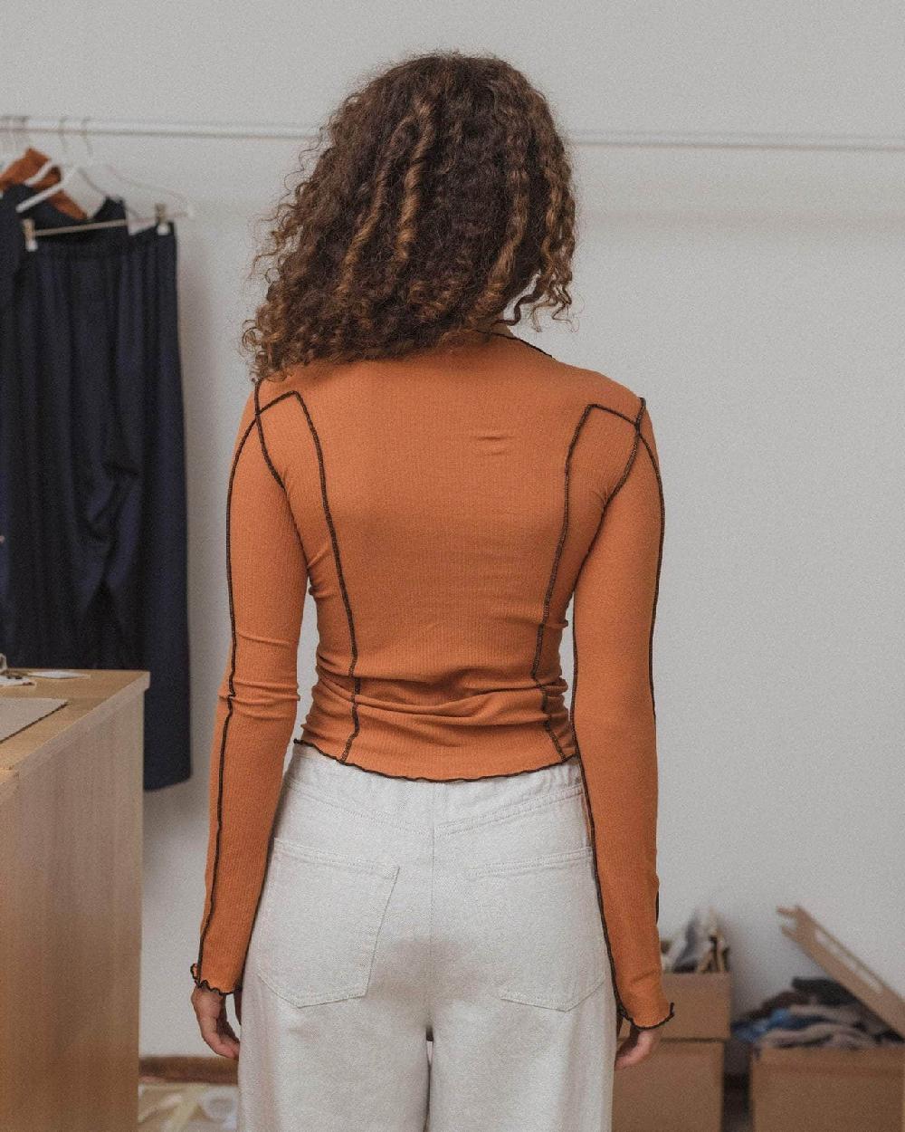 Baserange T-shirt Omato à Manches Longues - Fin Coton Biologique Côtelé