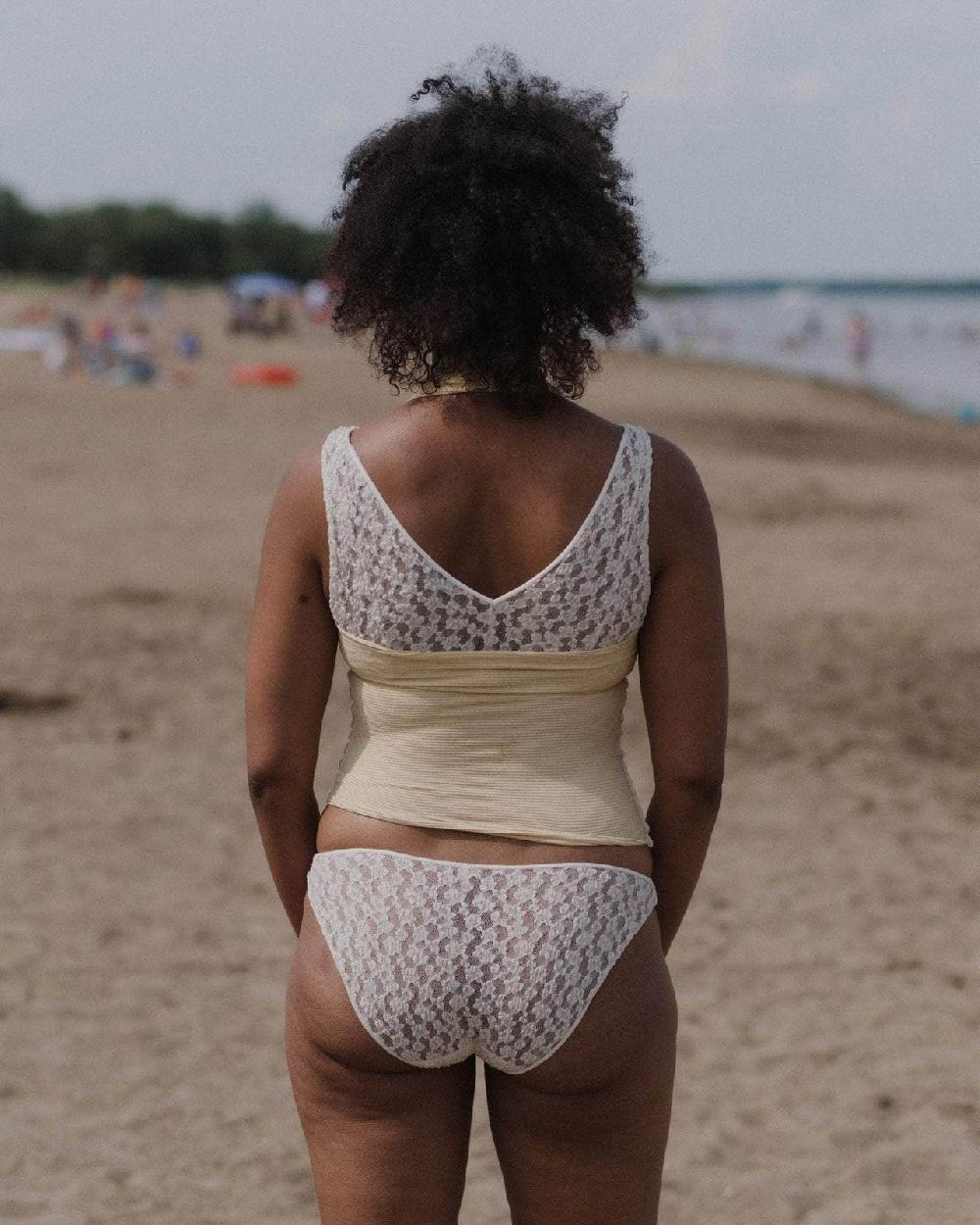 Baserange Top Cinder Dos-nu - Fin Coton Biologique Côtelé