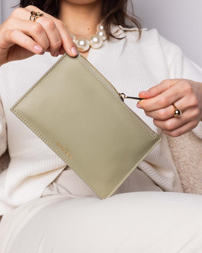 Basile La Pochette Apollon - Nude