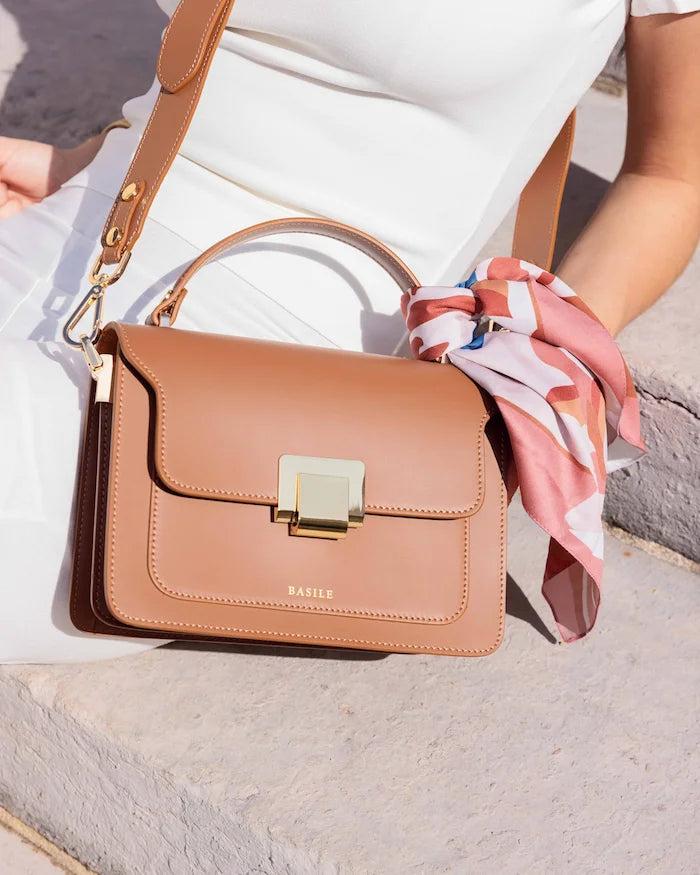 basile Le Petit Apollon - Camel