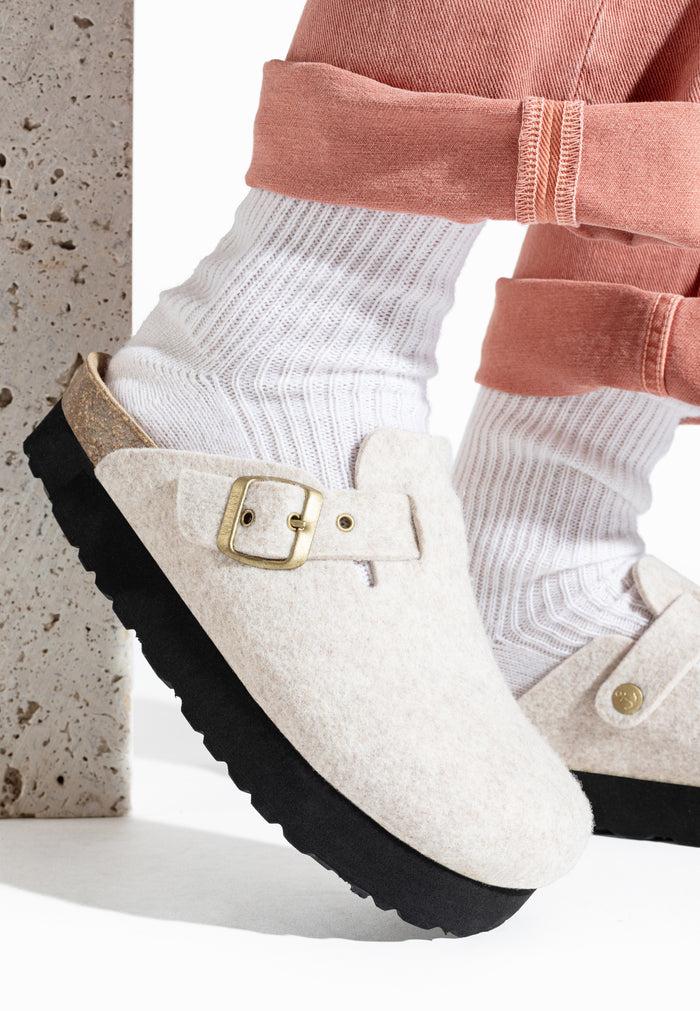 bayton Sabots à plateforme Elbe Beige