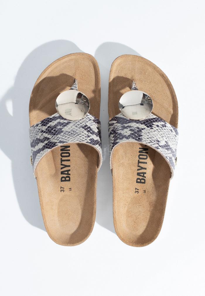 Bayton Sandales Galante 1 Bride Beige Et Python à Entre-Doigts Bayton Femme