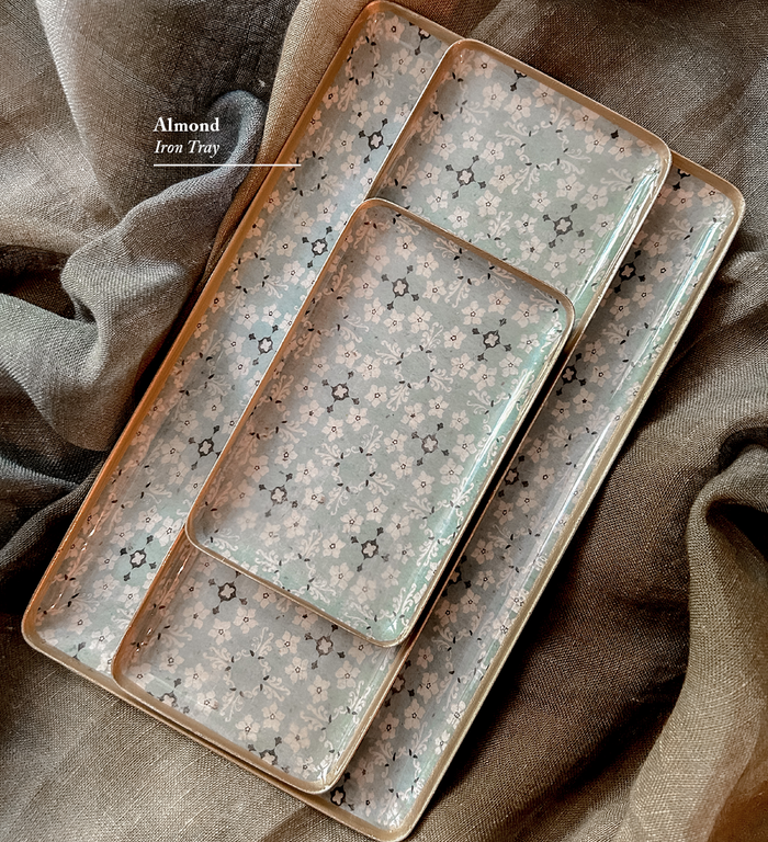 Beija Almond Iron Tray – Beija Flor World