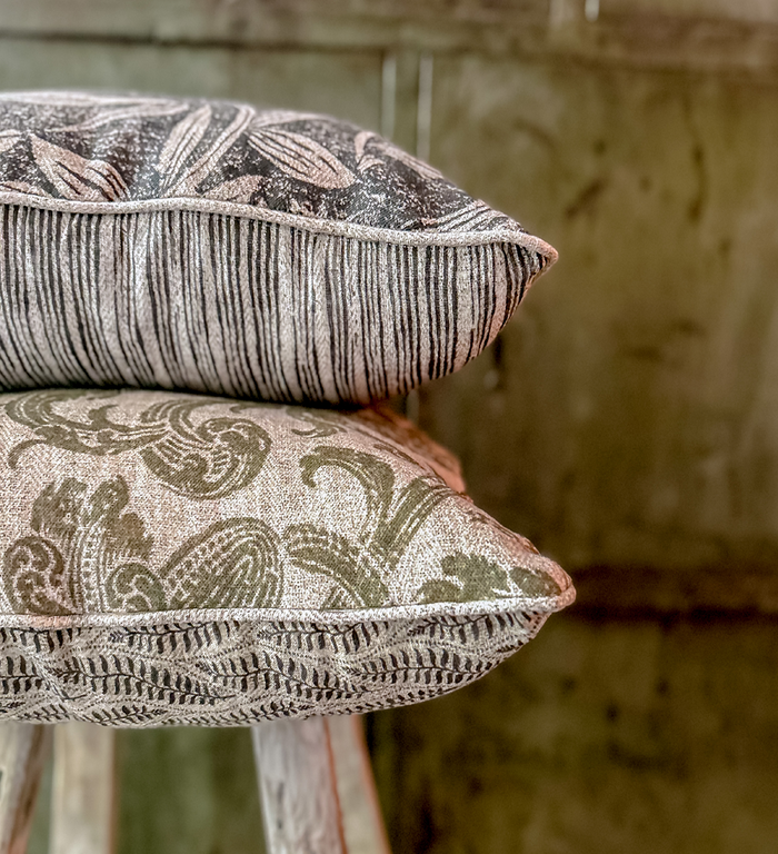 Beija Anemone-Stripes Cushion – Beija Flor World