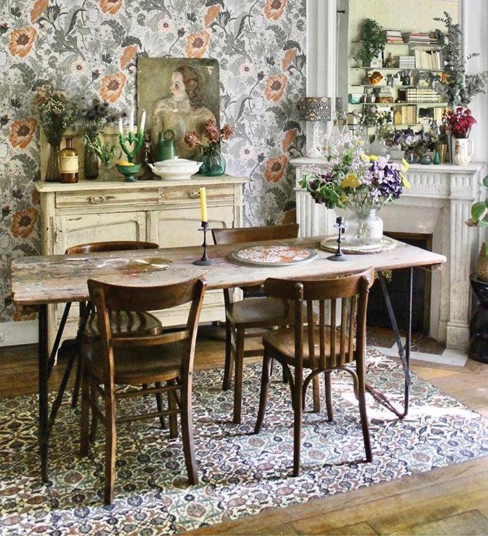 beija Armenian Vinyl Rug