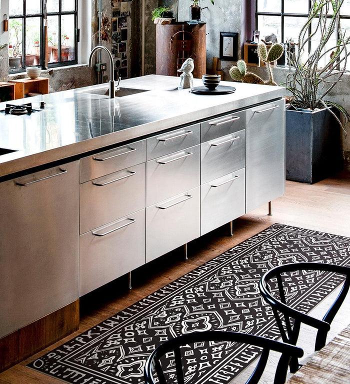 Beija Aziz Pilpeled Vinyl Rug