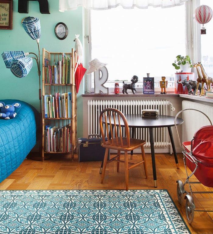 beija Barcelona Vinyl Rug