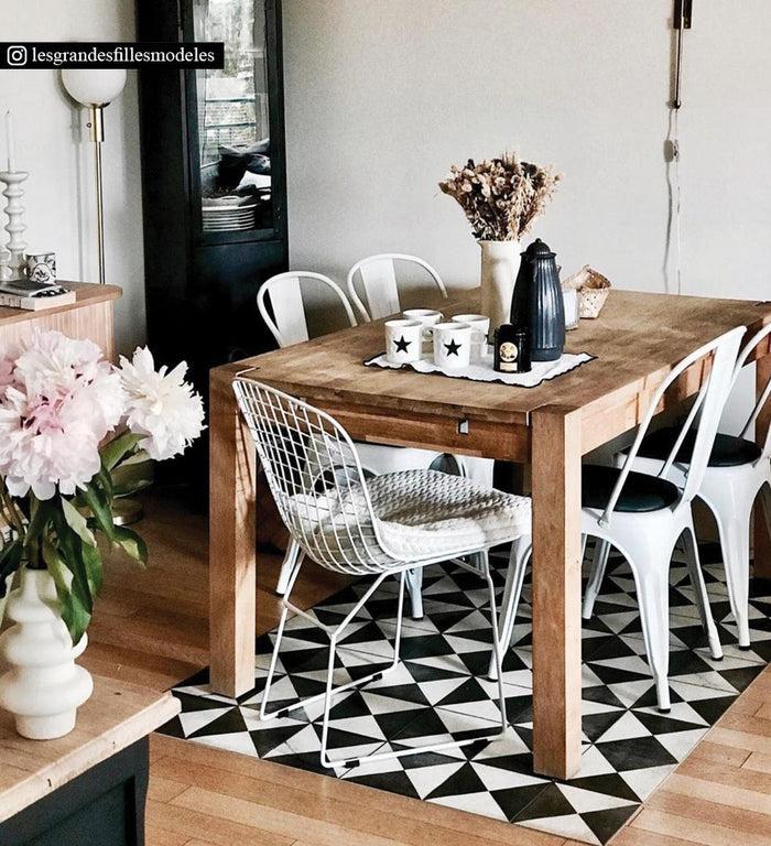 beija black and white Borgo Vinyl Rug