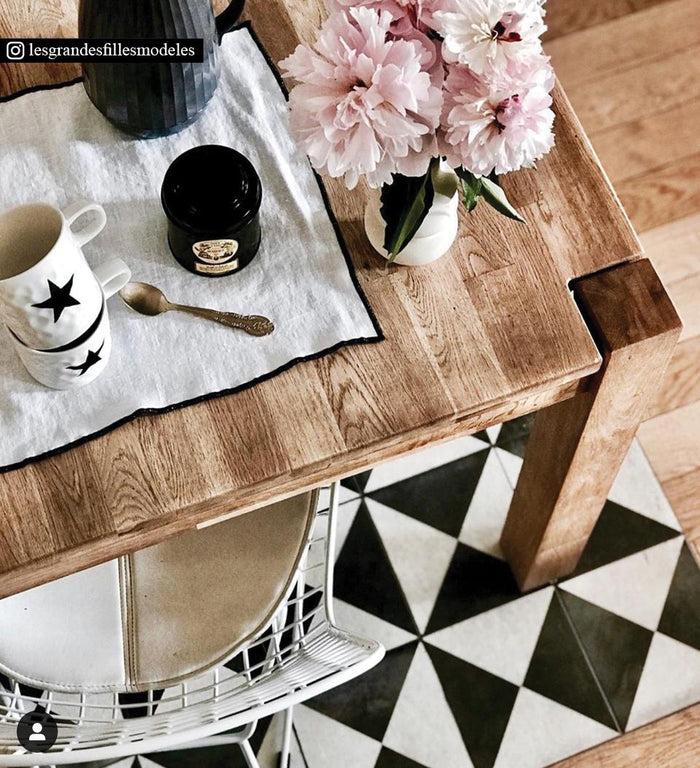 Beija Black And White Borgo Vinyl Rug