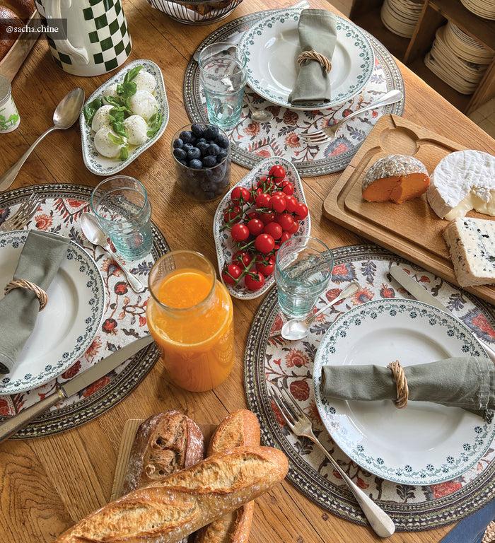 beija Bohemian Garden Vinyl Round Placemat