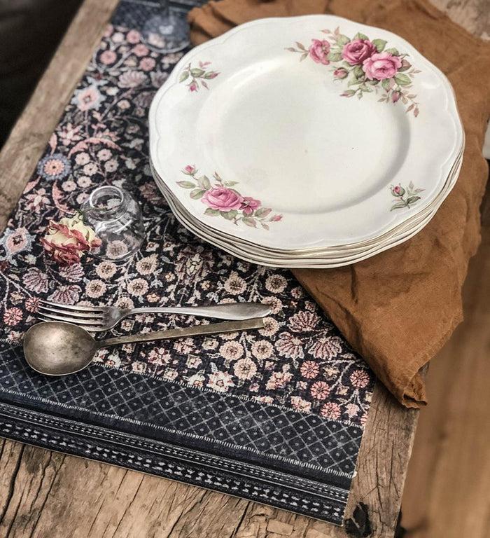 Beija Bohemian Garden Vinyl Table Placemat