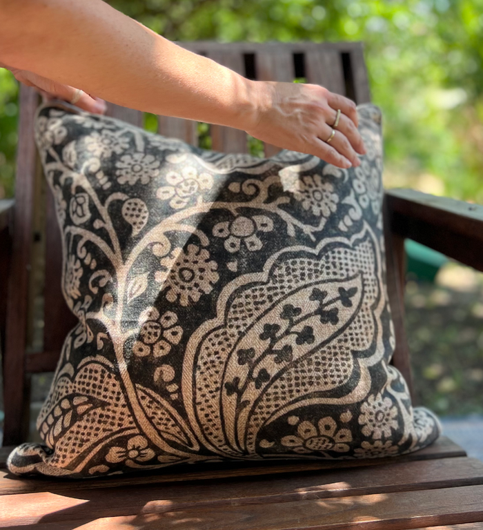 Beija Buttercup-Sofi Cushion – Beija Flor World