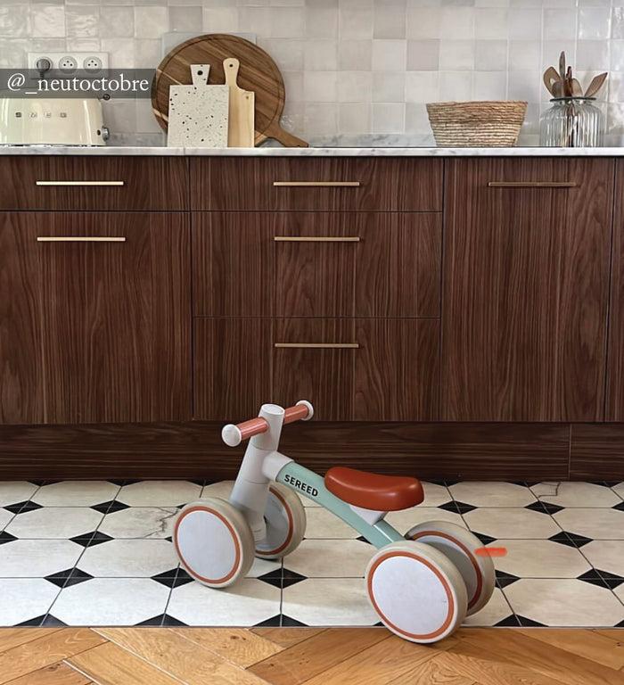 Beija Chess Vinyl Rug