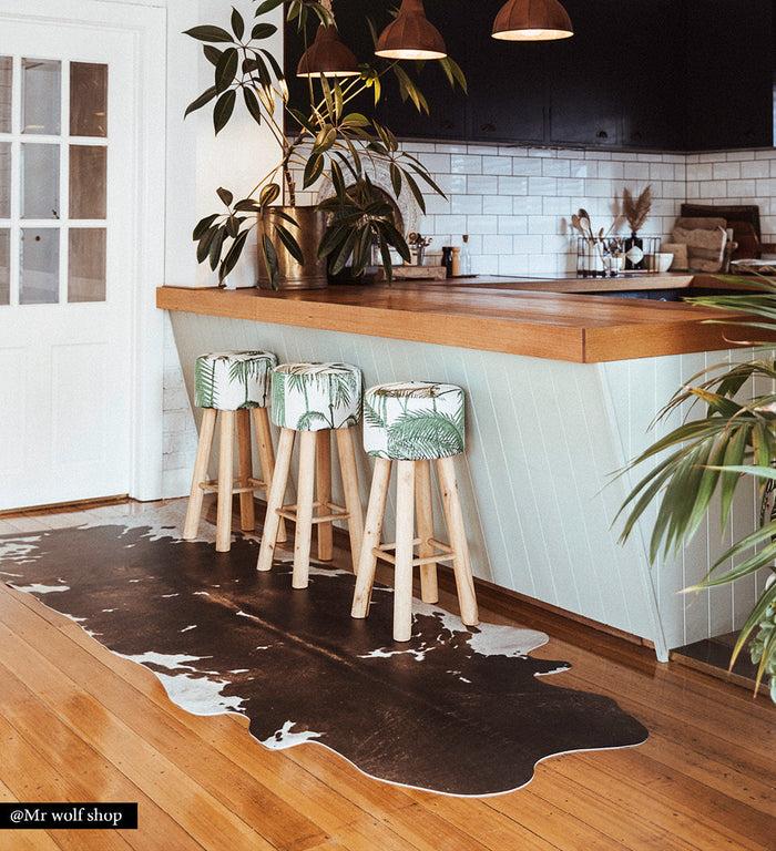 Beija Cow Hide Vinyl Rug