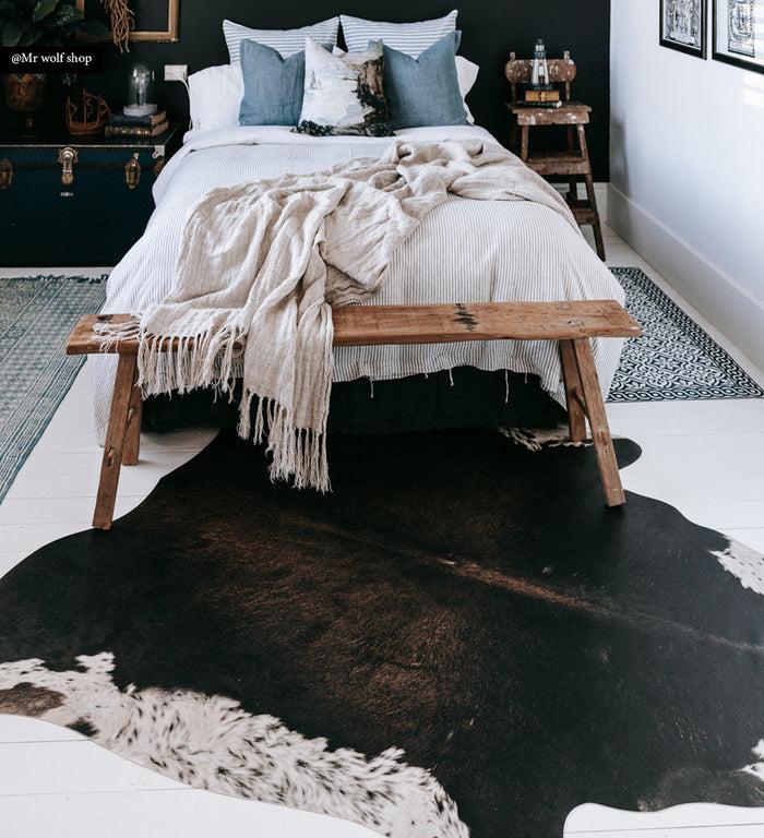 beija Cowhide Vinyl Rugs