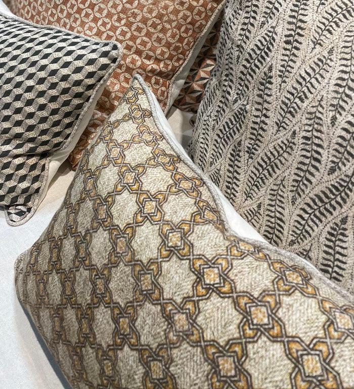 beija Diamond Turmeric Cushion – Beija Flor World