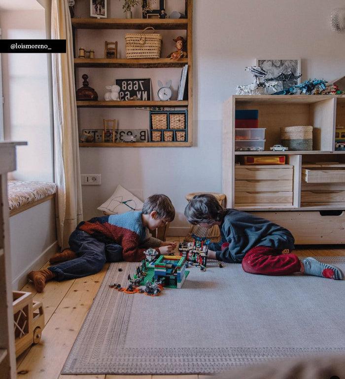 Beija Emilia Vinyl Rug