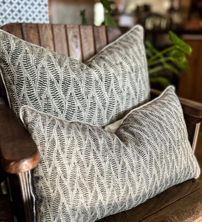 beija Fern Black & White Cushion – Beija Flor World