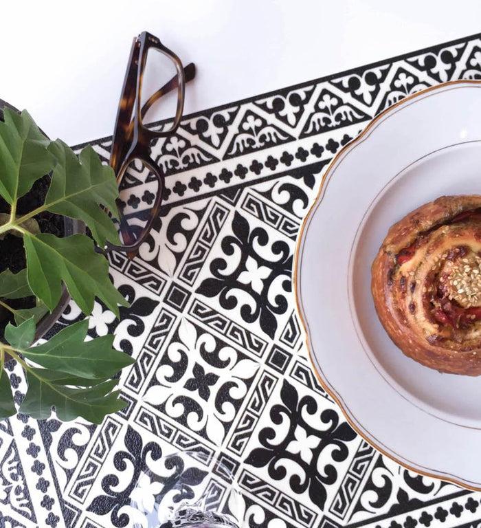 Beija Flor De Lis Vinyl Table Placemat