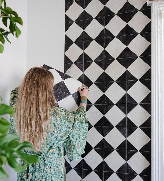 Beija Gambit Chess KAMI – Beija Wall Paper