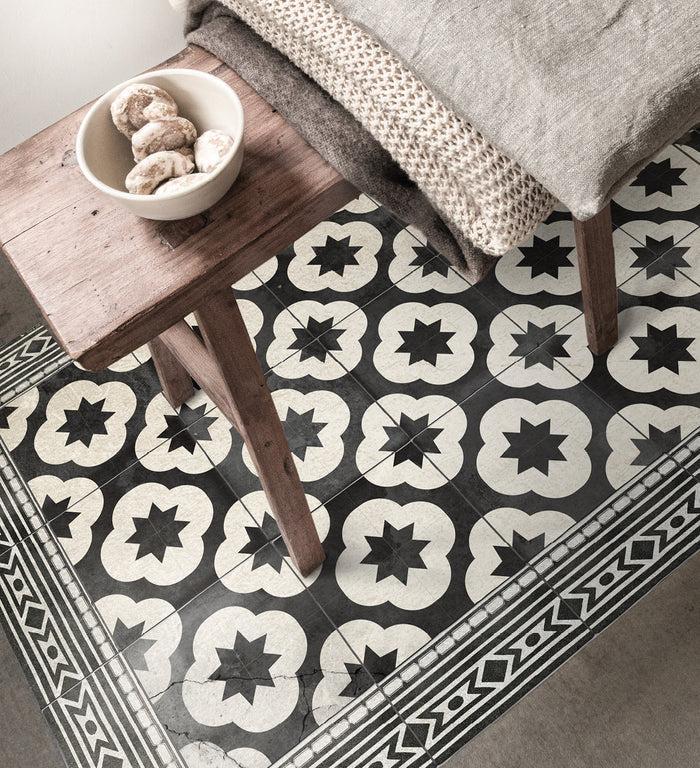 beija Gambit Vinyl Rug