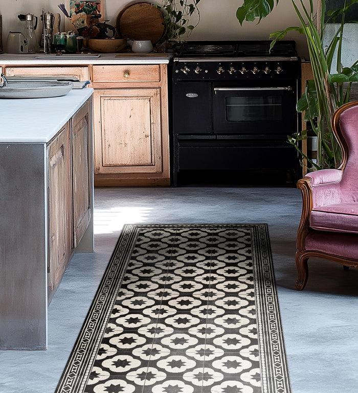 Beija Gambit Vinyl Rug