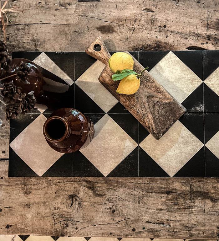 Beija Gambit Vinyl Table Placemat