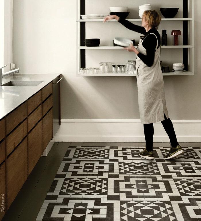 beija Geometric TileVinyl Rug