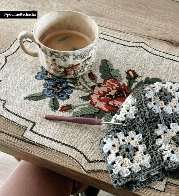 beija Gobelin Vinyl Table Placemat