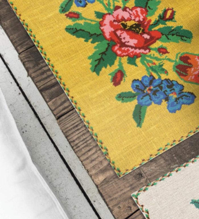 beija Gobelin Vinyl Table Placemat