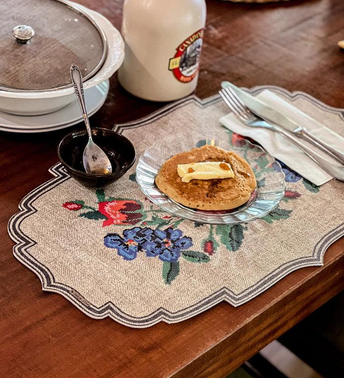 Beija Gobelin Vinyl Table Placemat