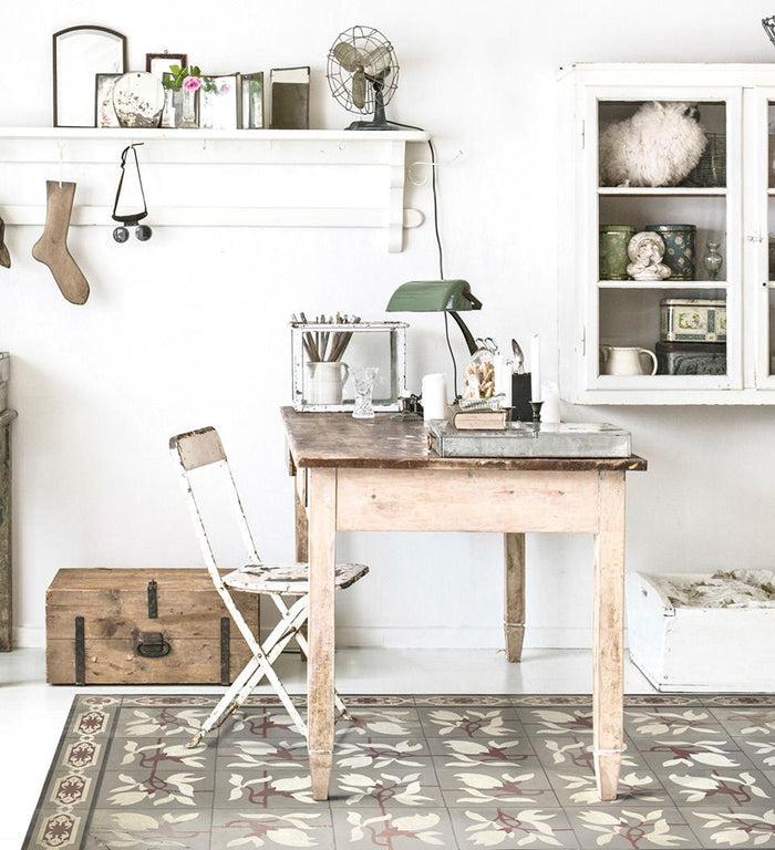 beija Magnolia Vinyl Rug