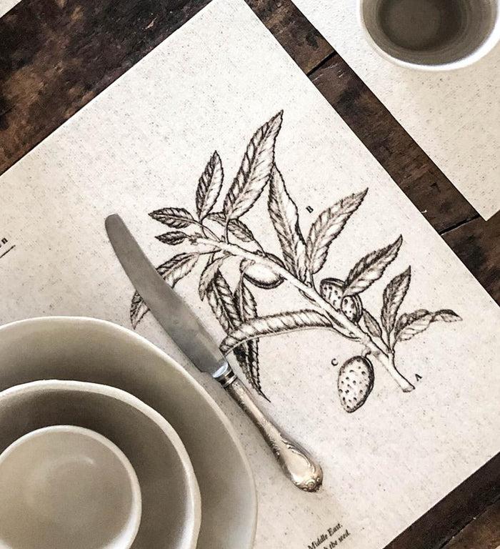 Beija Meditererranean Garden Vinyl Table Placemat