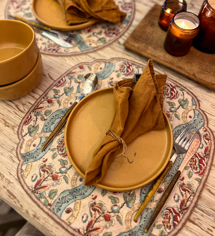 beija Nancy Cutout Vinyl Placemat