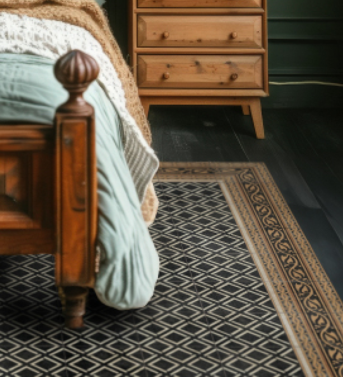 Beija Nicola Black Vinyl Rug