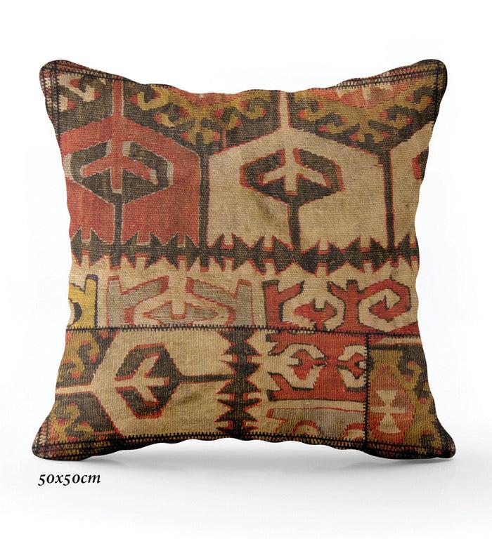 Beija Quilt Kilim Luma Cushion – Beija Flor World
