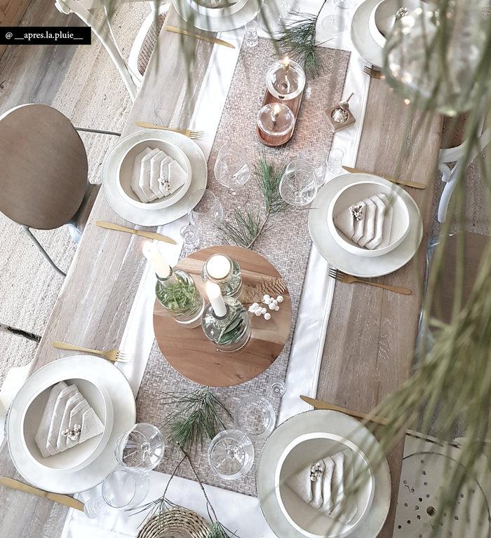 Beija Rattan Vinyl Table Runner