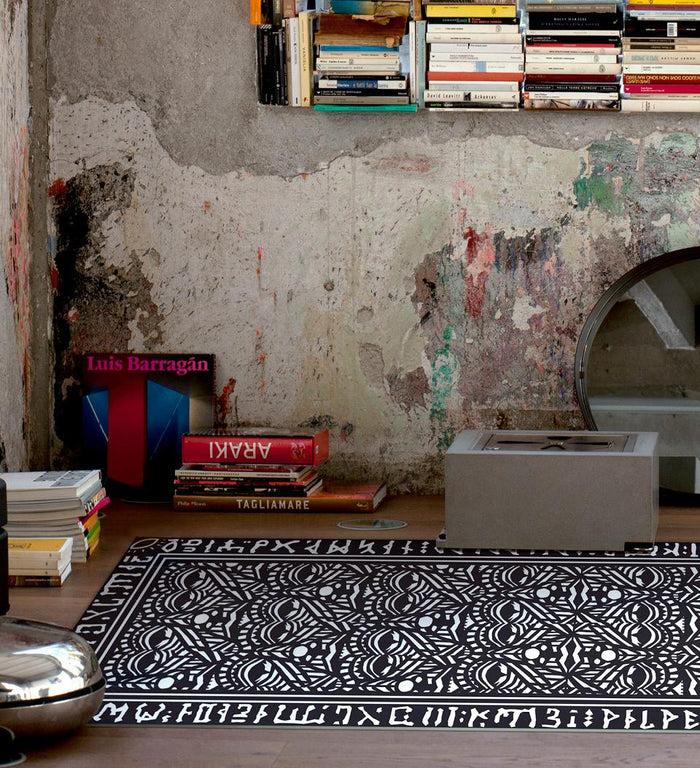 Beija Ross Pilpeled Vinyl Rug