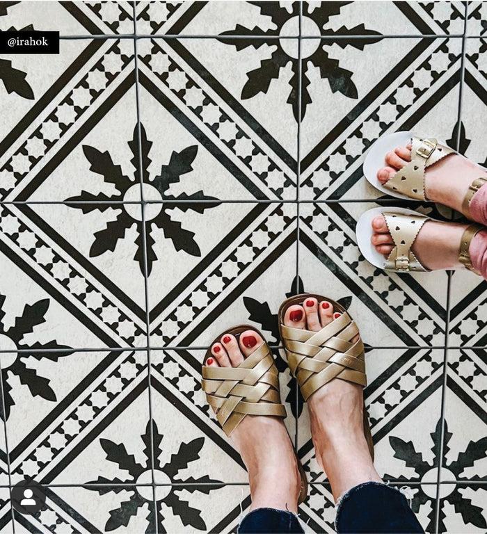 Beija Snow Vinyl Rug