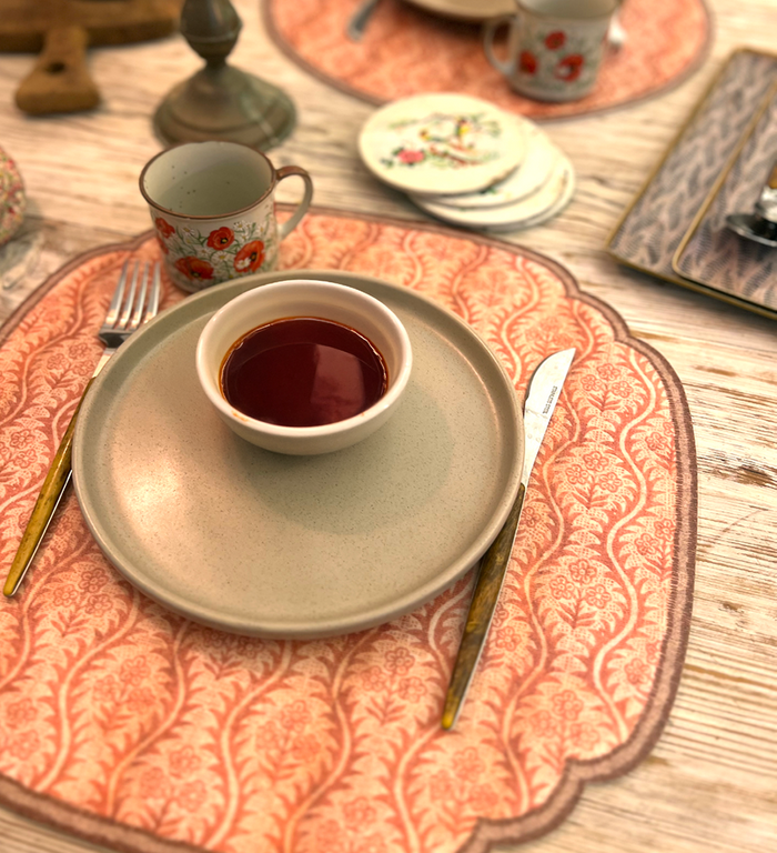 beija Windflower Cutout Vinyl Placemat