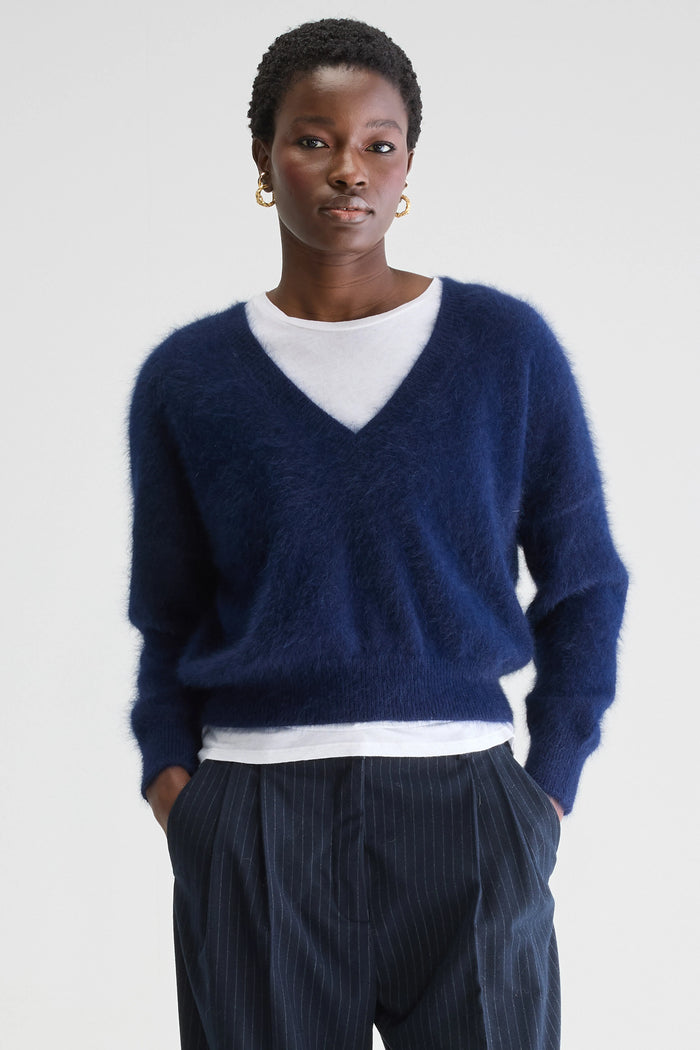 Bellerose Pull Bleu Marine Col En V Pour Femmes
