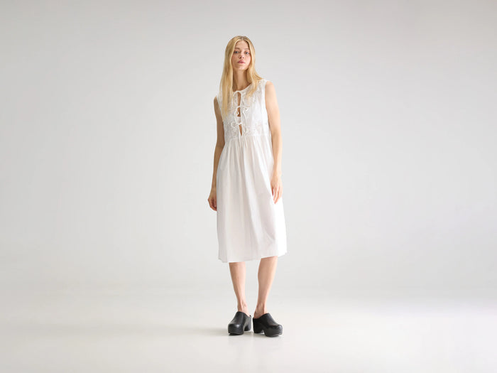 Bellerose Robe Midi Blanche Sans Manches Pour Femmes