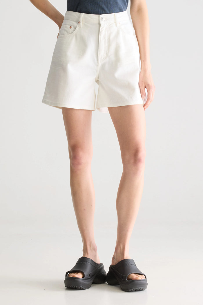 Bellerose Short Boyfriend En Denim Blanc Pour Femmes