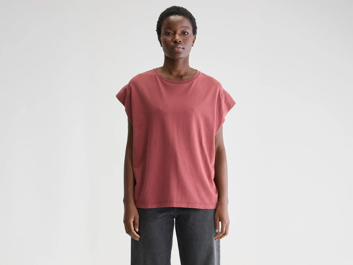 Bellerose T-shirt rouge avec épaules repliées pour femmes