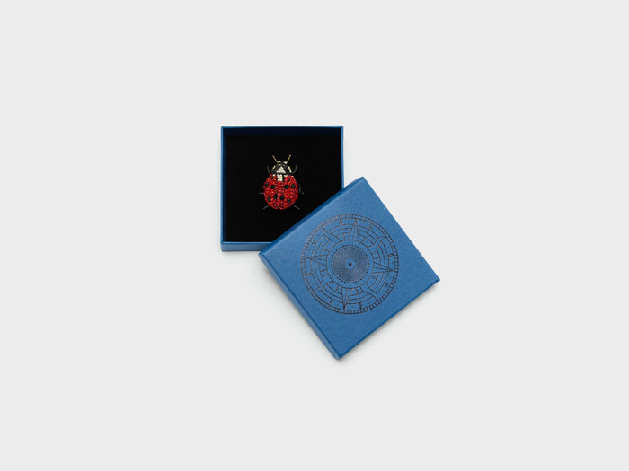 Trovelore Trovelore Lady Bug Beetle Brooch
