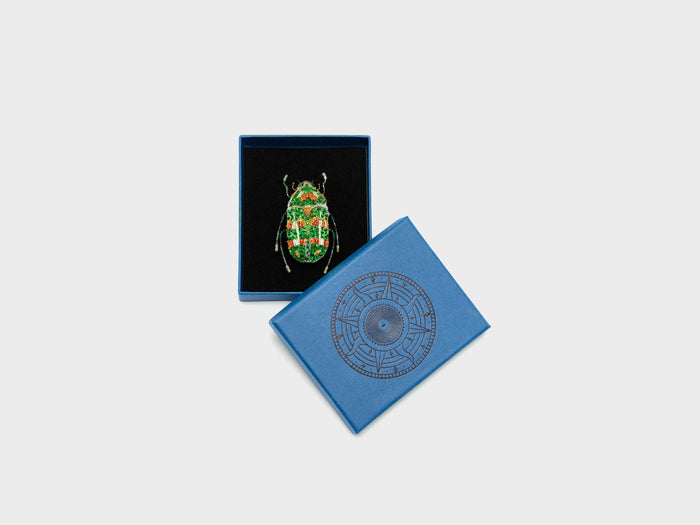 Trovelore Trovelore Rainbow Flower Beetle Brooch