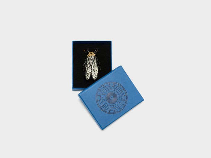 Trovelore Trovelore Walker's Cicada Brooch