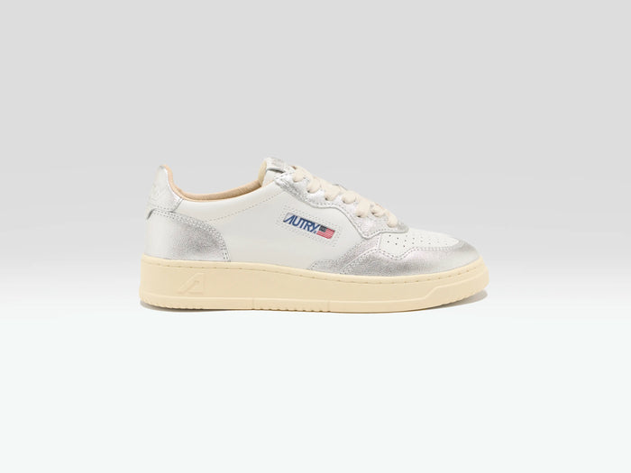 Autry Autry Medalist Low Sneakers for Women