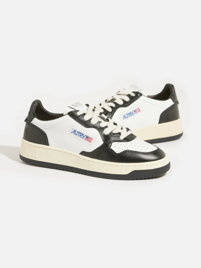 Autry Autry Sneakers Medalist Low Bicolor Pour Femmes
